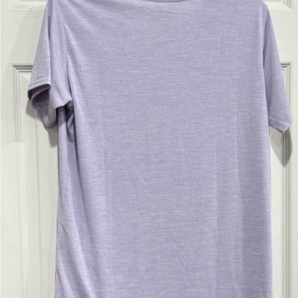 Patagonia Women's Large Cap Cool Daily T-Shirt Foxglove Purple NWOT
Capilene - Picture 3 of 7